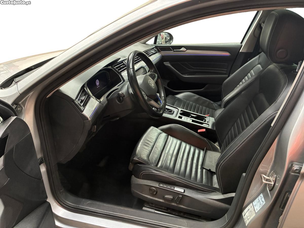 VW Passat 1.4 TSI GTE Plug-in - 21 foto 3