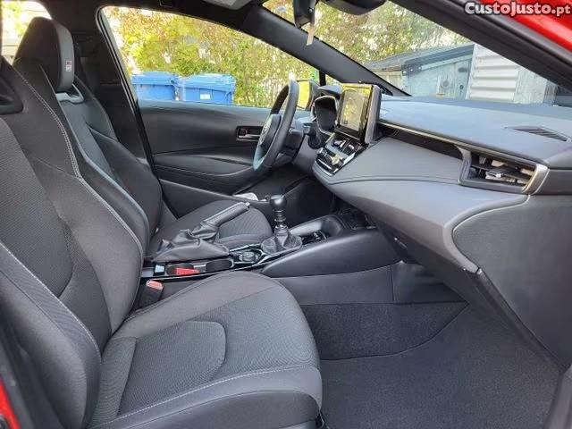 Toyota Corolla 1.8 GR CORE — fotografia 5