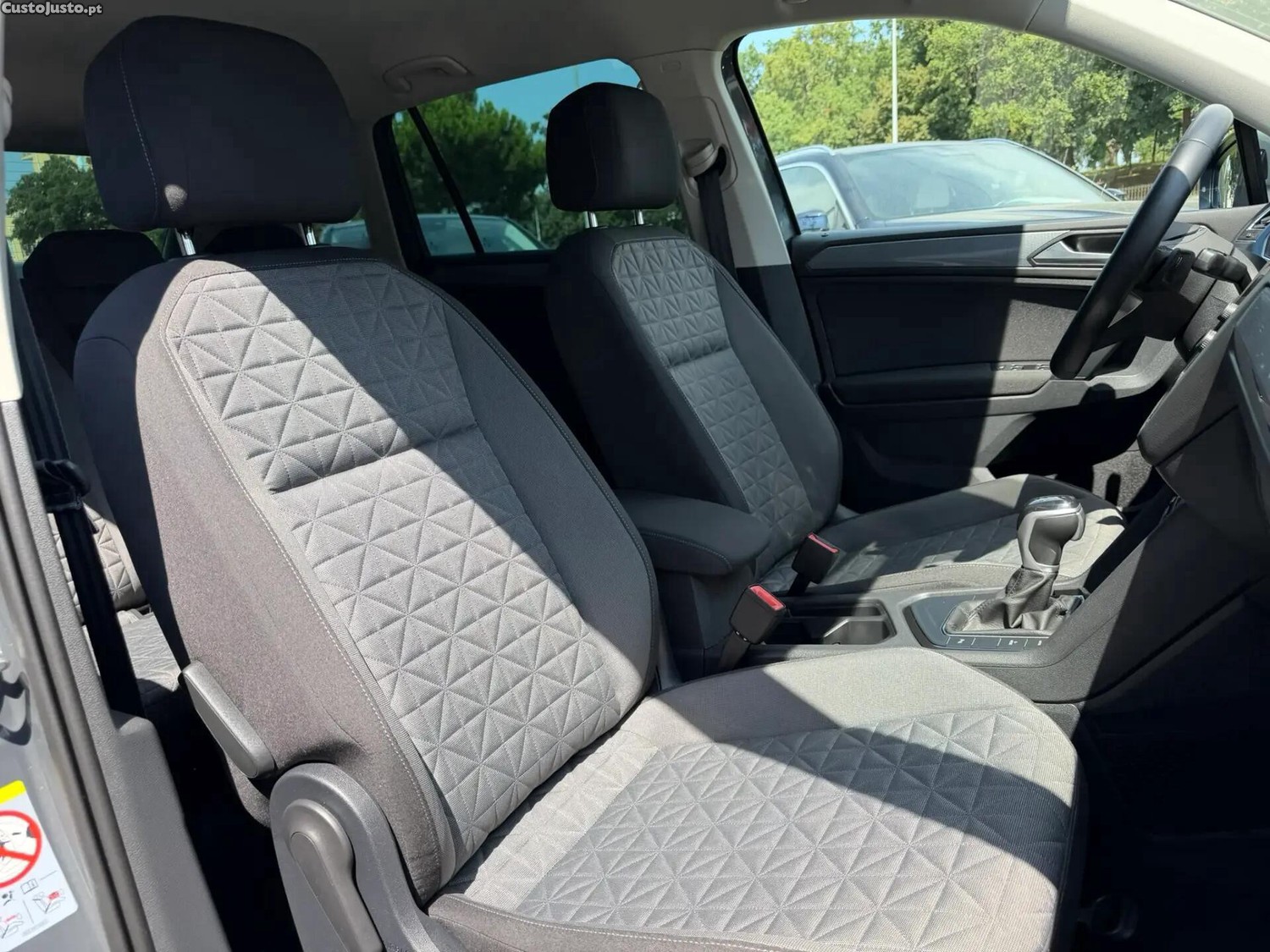 Volkswagen Tiguan 1.4 TSI eHybrid Life DSG — fotografia 16