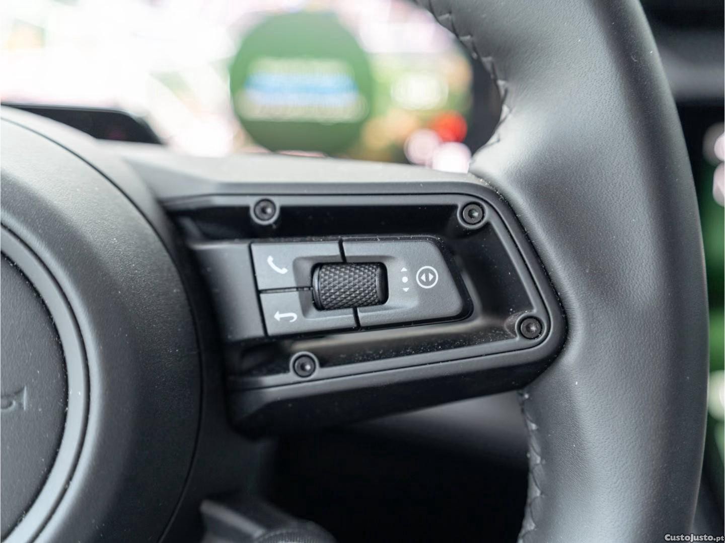 Porsche Cayenne Eletric — fotografia 9