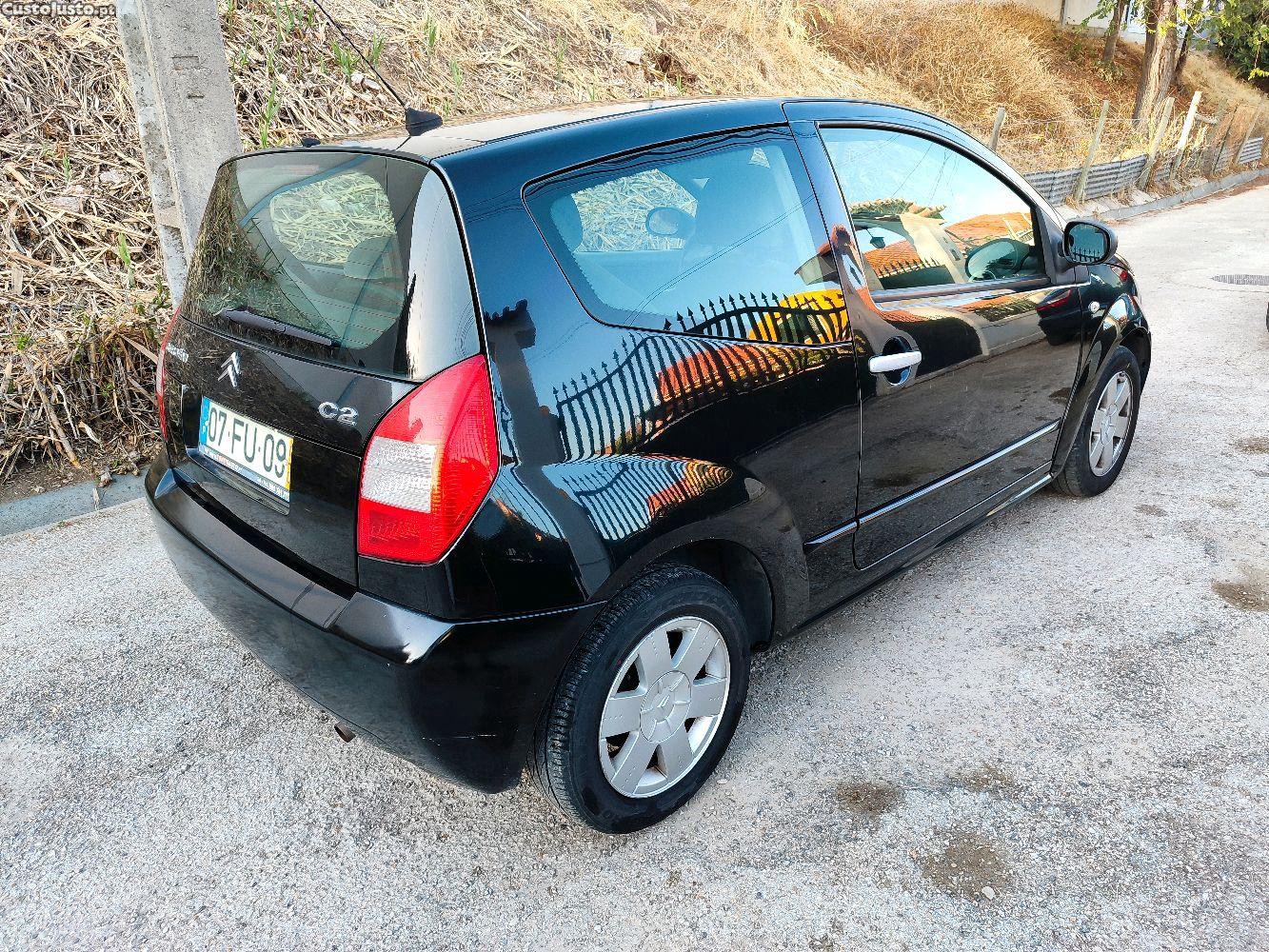 Citroën C2 1.1 Confort — fotografia 9