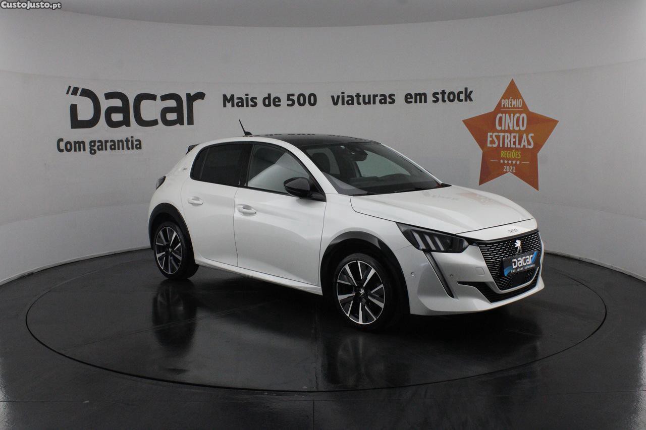 Peugeot 208 1.5 BHDI GT — fotografia 45