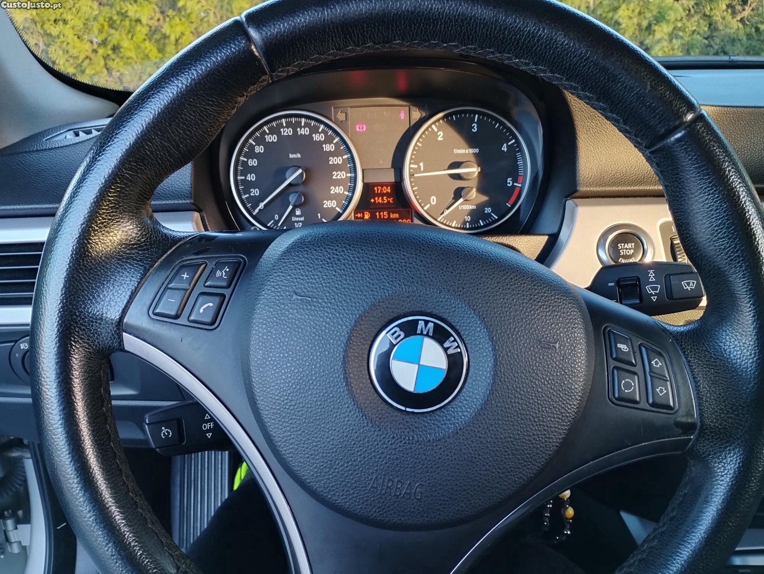 BMW 320 Coupé — fotografia 3