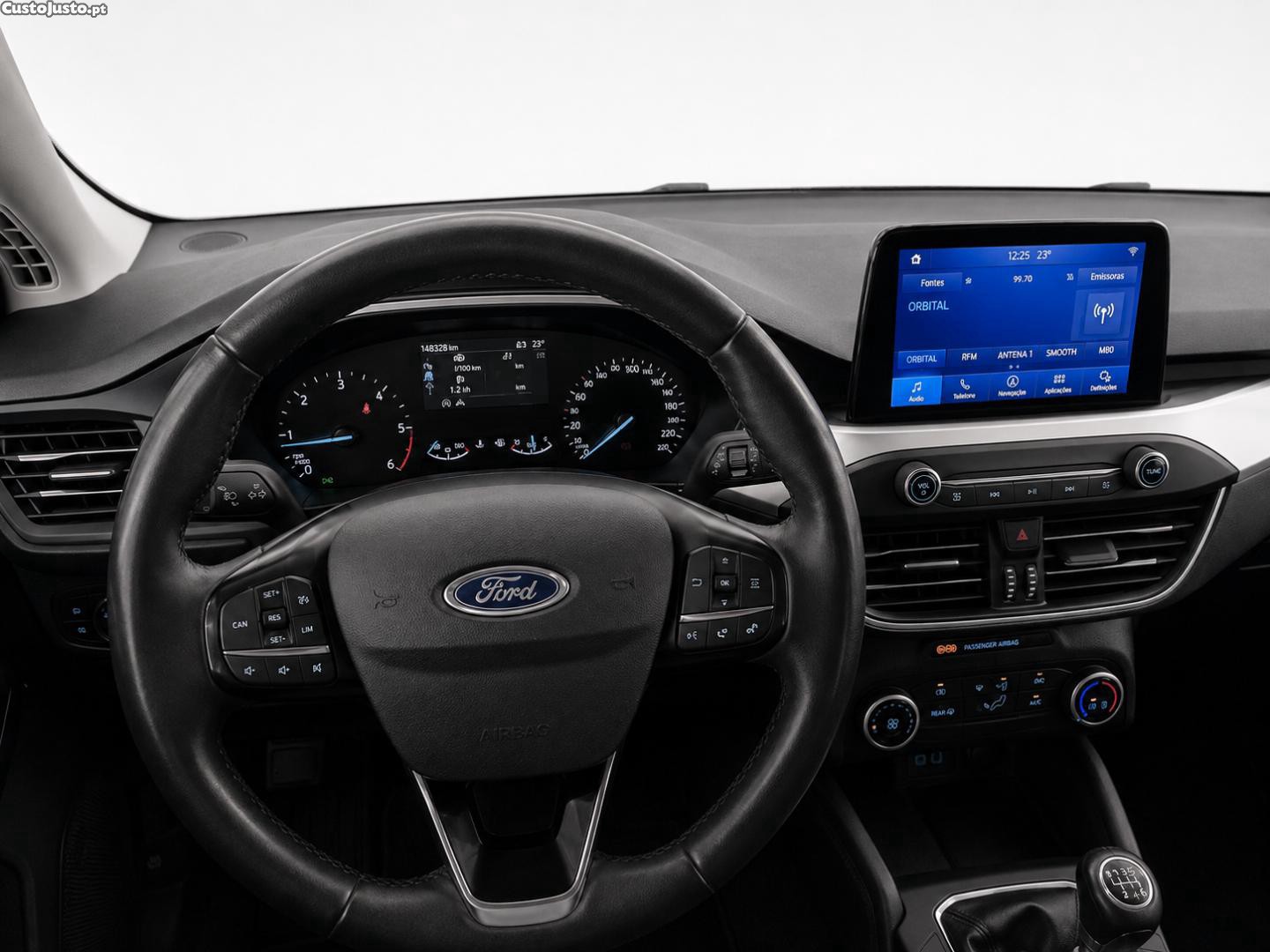 Ford Focus ST 1.5TDCI ECOBLUE CONNECTED — fotografia 3