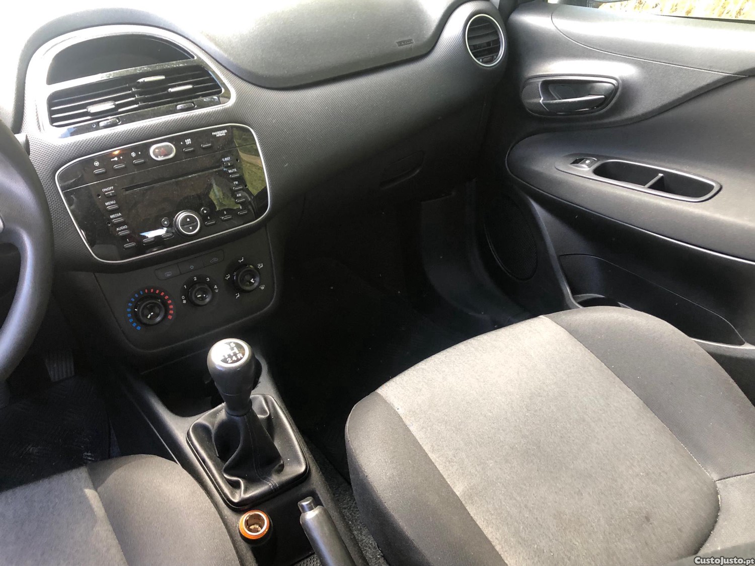 Fiat Punto 1.3 M-Jet — fotografia 3