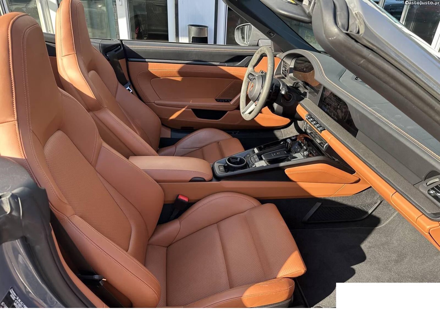 Porsche 911 Carrera GTS — fotografia 9