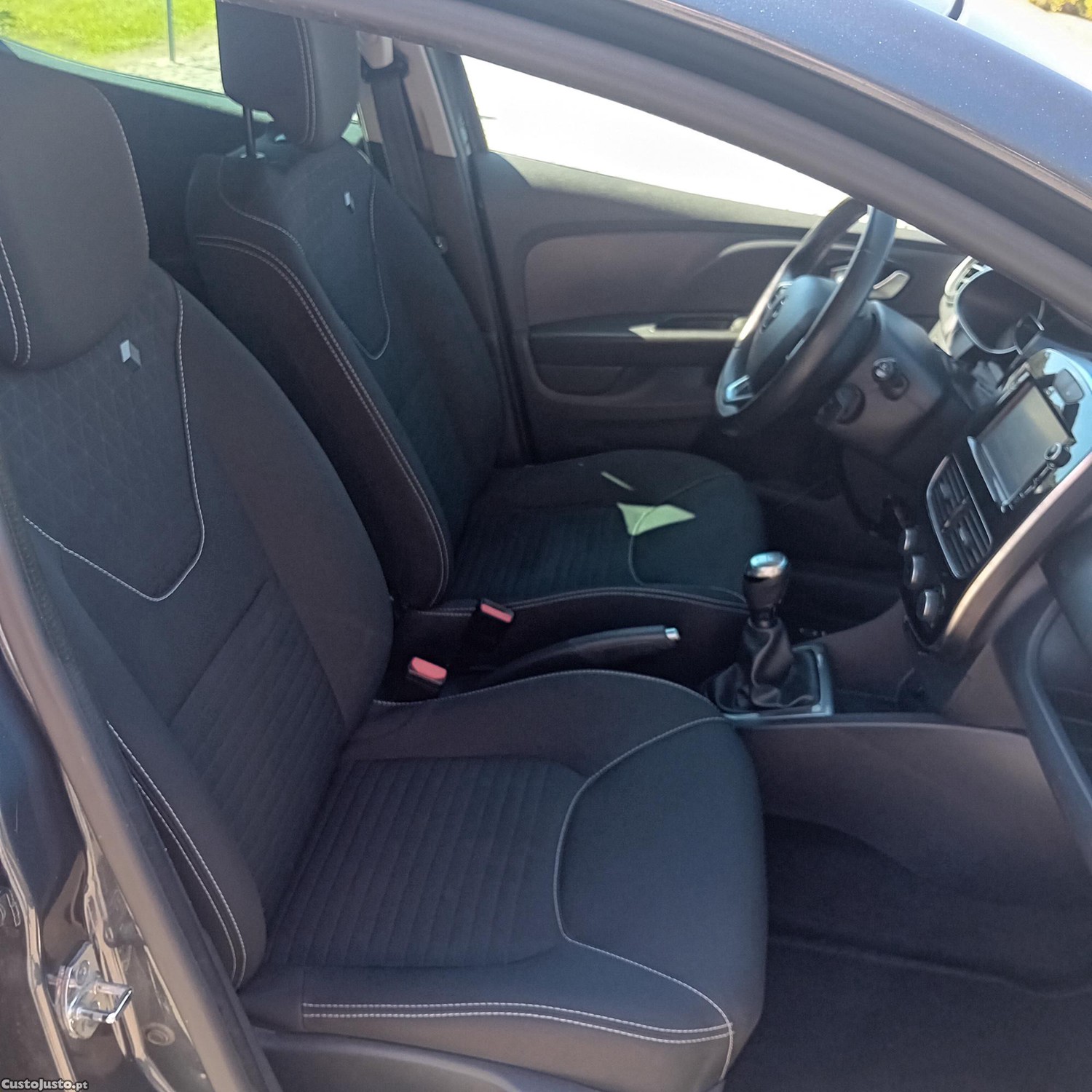 Renault Clio 1.5 dci 90cv limited — fotografia 3