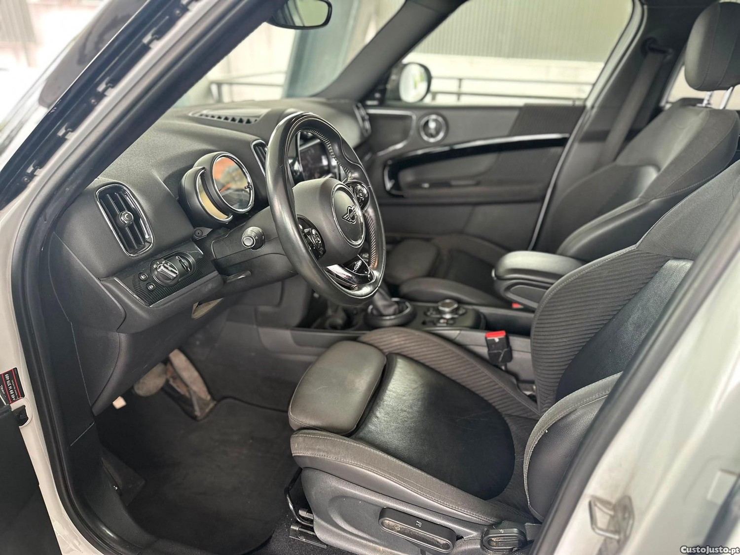 MINI Countryman Cooper SE ALL4 Auto — fotografia 17