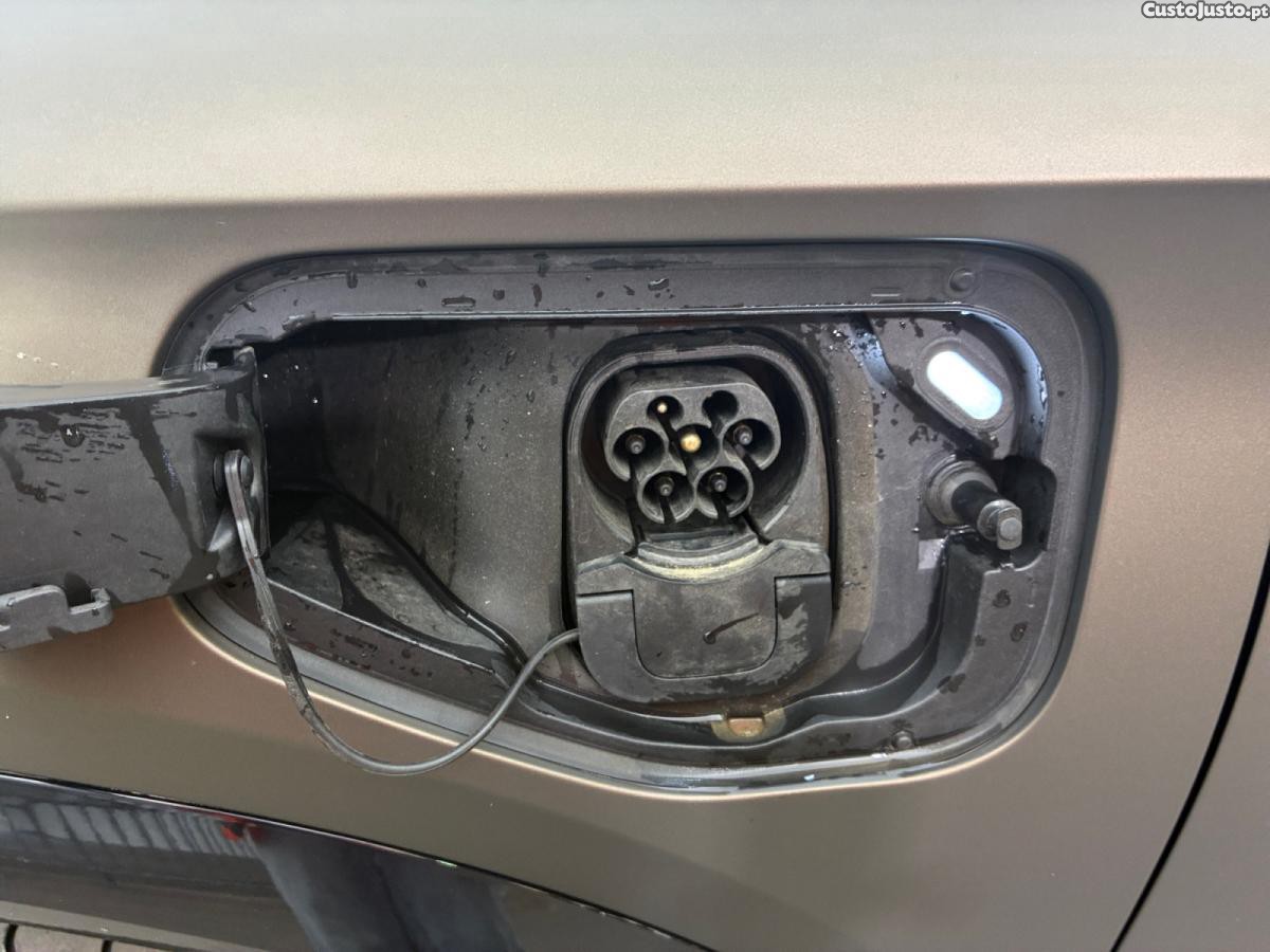 CUPRA Formentor 1.5 e-Hybrid DSG VZ — fotografia 2