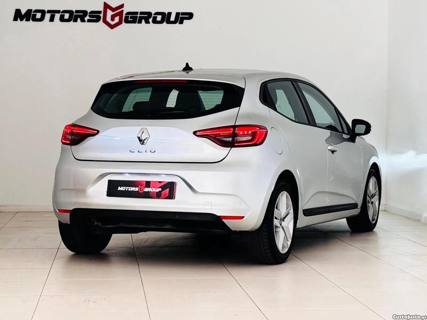 Renault Clio 1.0 Tce Corporate Edition — fotografia 3