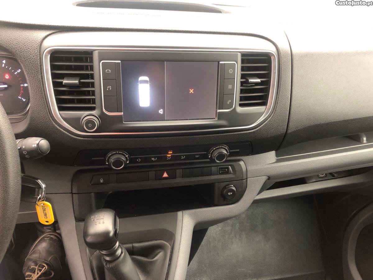 Opel Vivaro Combi 1.5 CDTi L3 — fotografia 3