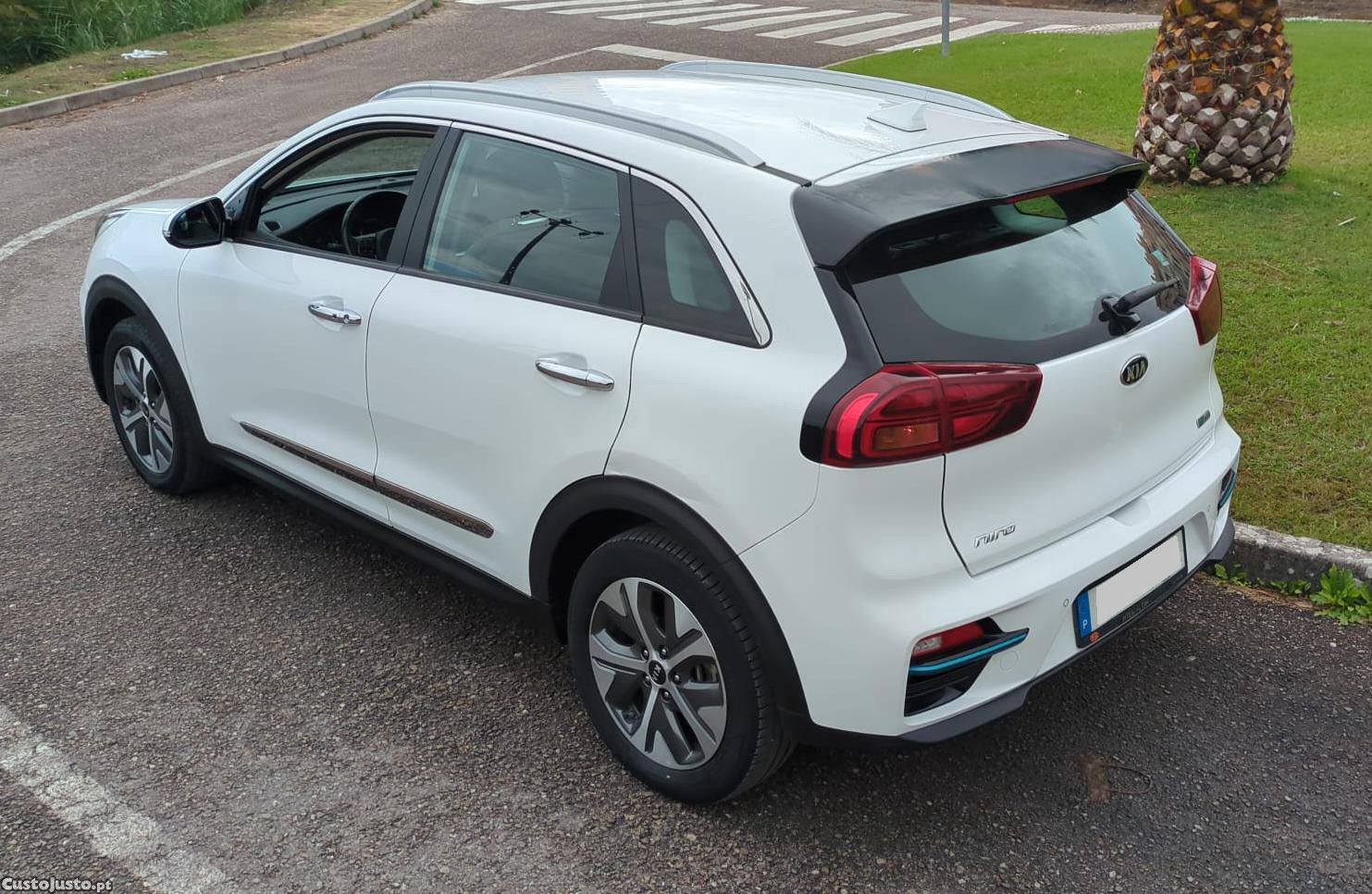 Kia e-Niro 64kWh — fotografia 15