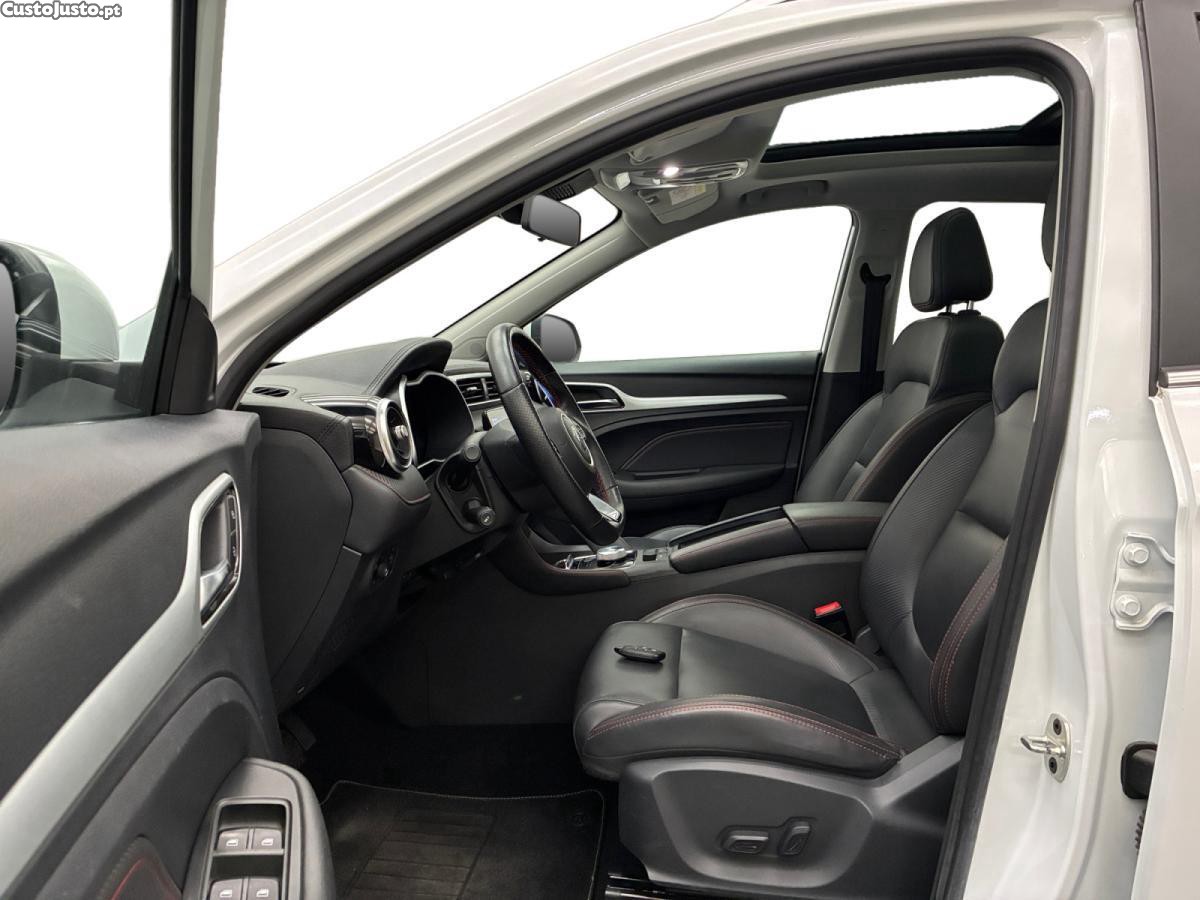 MG ZS 72.6 kWh Luxury — fotografia 10