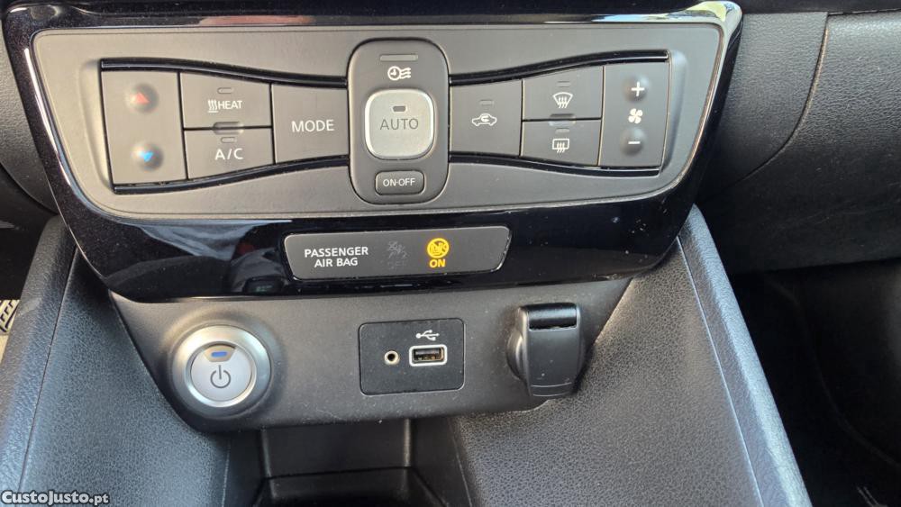 Nissan Leaf Acenta — fotografia 8