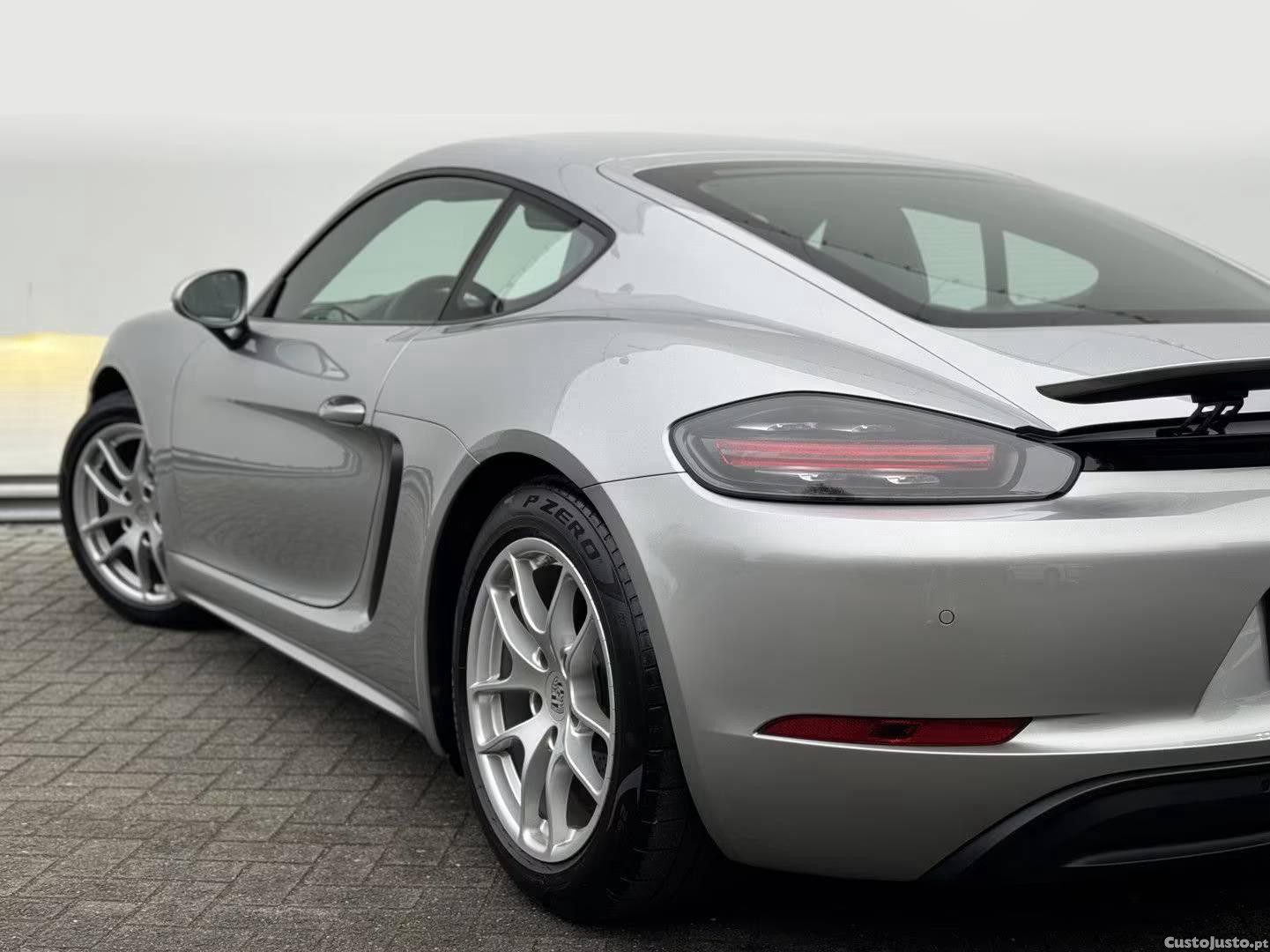 Porsche Cayman 300 PK — fotografia 20