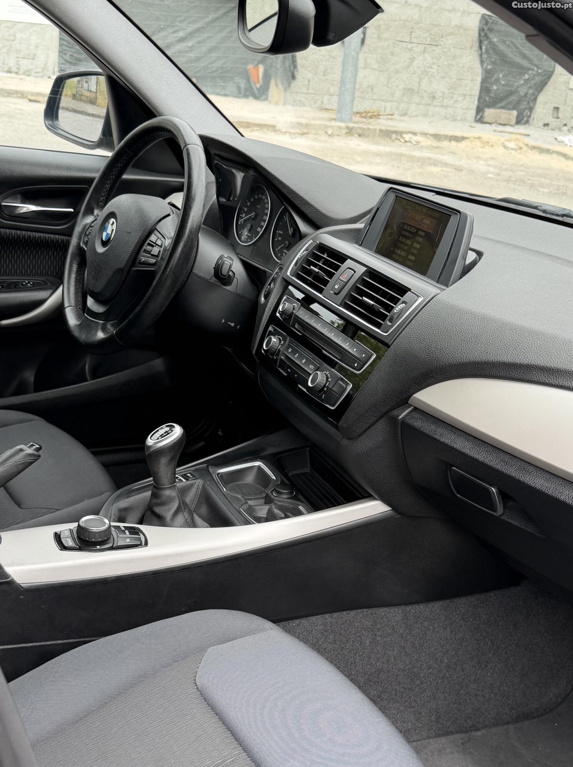 BMW 116 d EFFICIENTDYNAMICS ADVANTAGE — fotografia 9