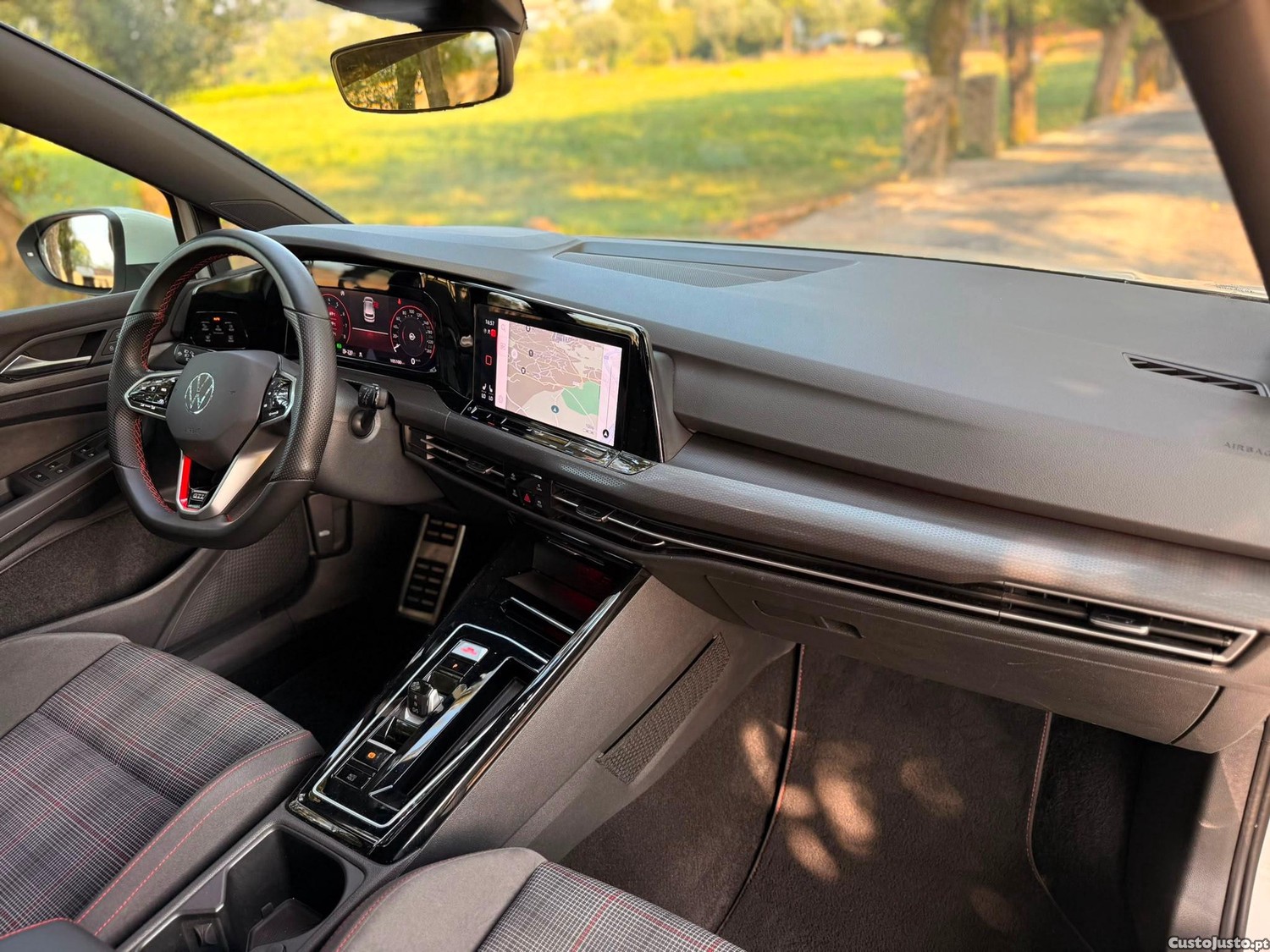 Volkswagen Golf 2.0 TSI GTI DSG — fotografia 13