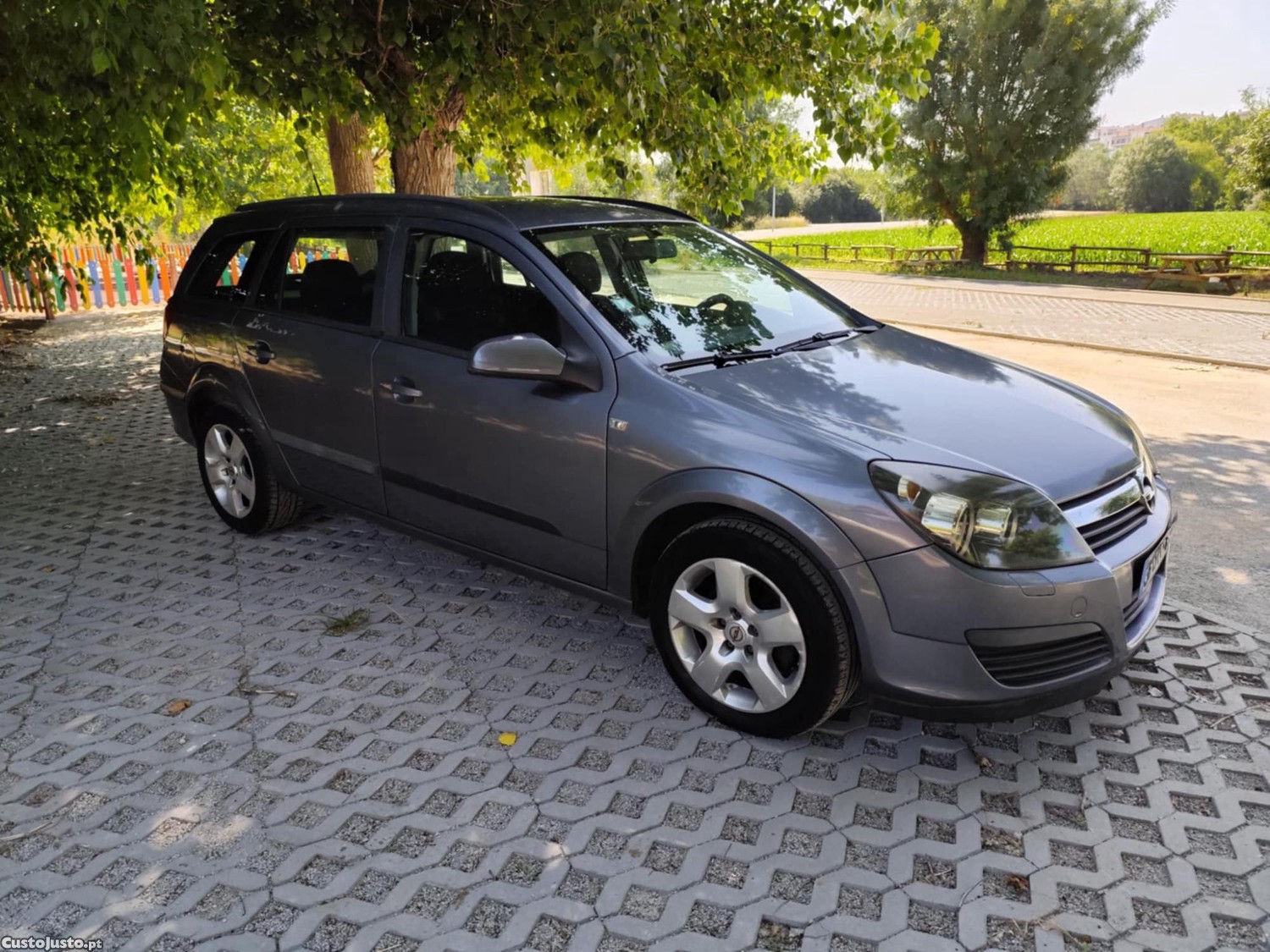 Opel Astra 1.3CDTI - 06 foto 2