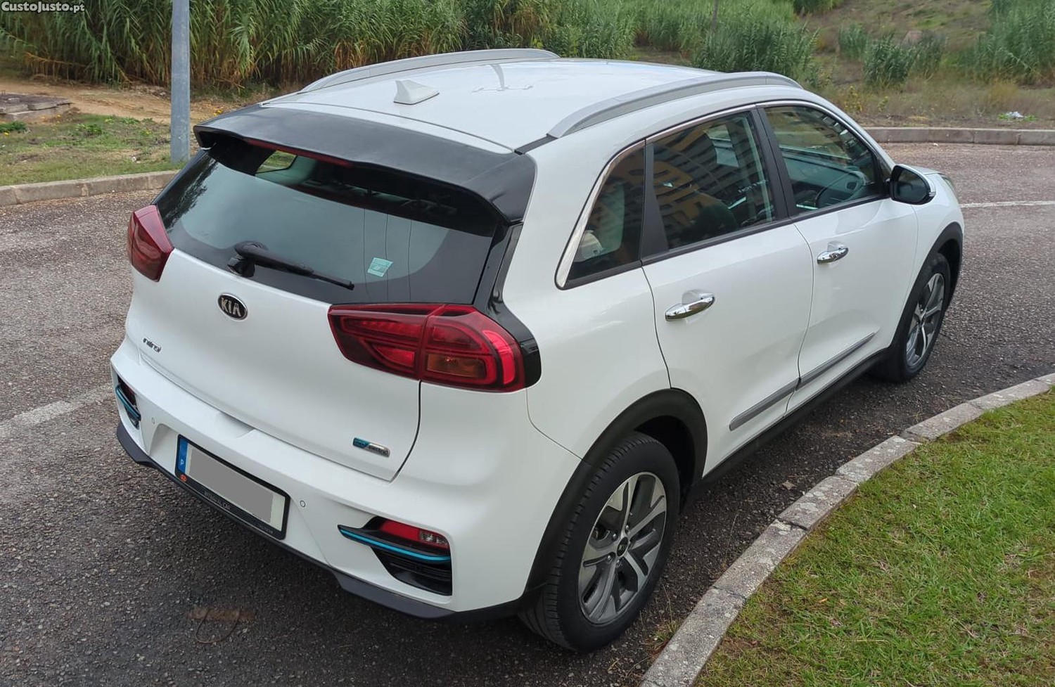 Kia e-Niro 64kWh — fotografia 13