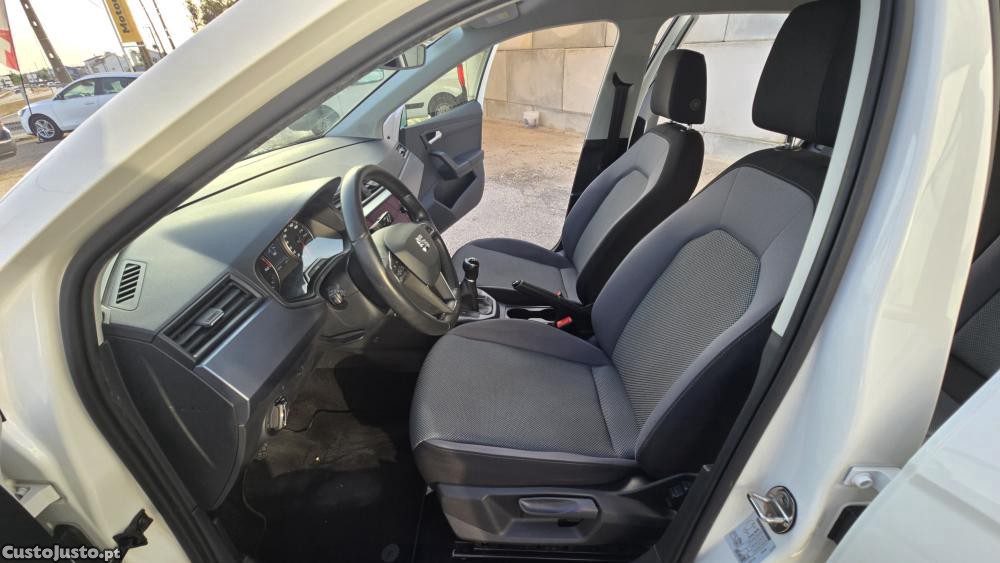 SEAT Arona 1.6 TDI Style — fotografia 14