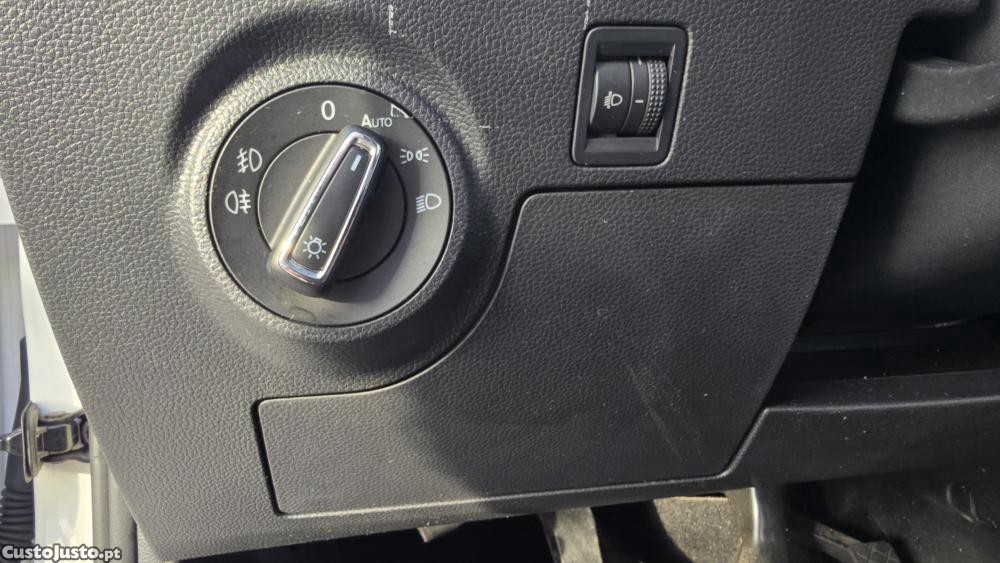 SEAT Arona 1.6 TDI Style — fotografia 15