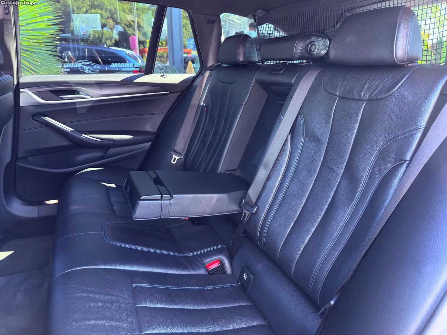 BMW 520 e Pack M — fotografia 5