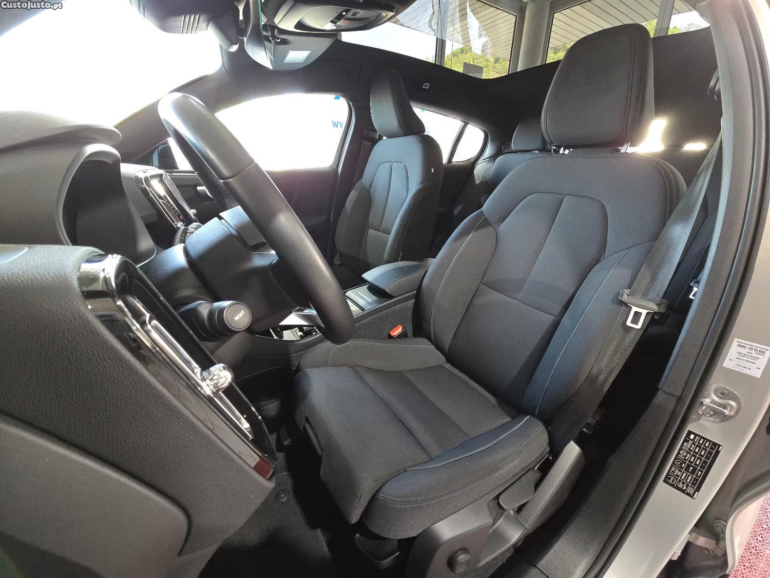 Volvo C40 Recharge Core — fotografia 7