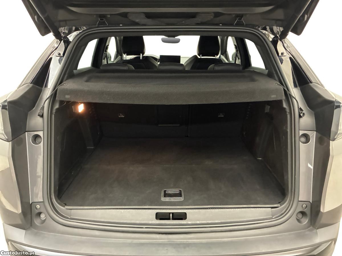 Peugeot 3008 1.6 Hybrid GT Pack e-EAT8 — fotografia 2