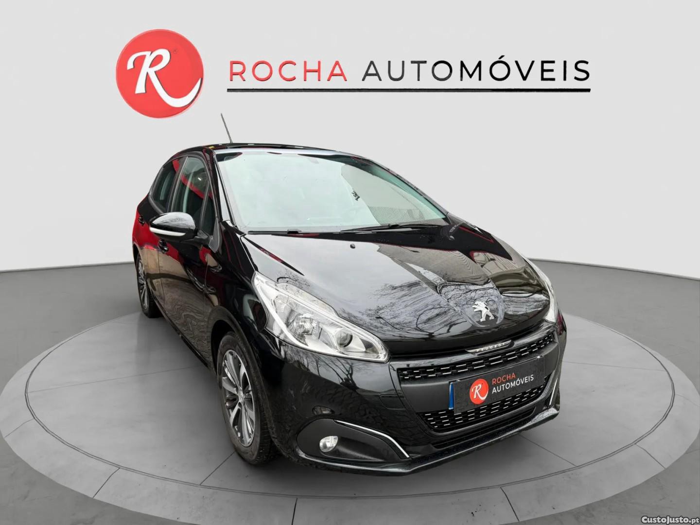 Peugeot 208 1.2 PureTech Allure — fotografia 13