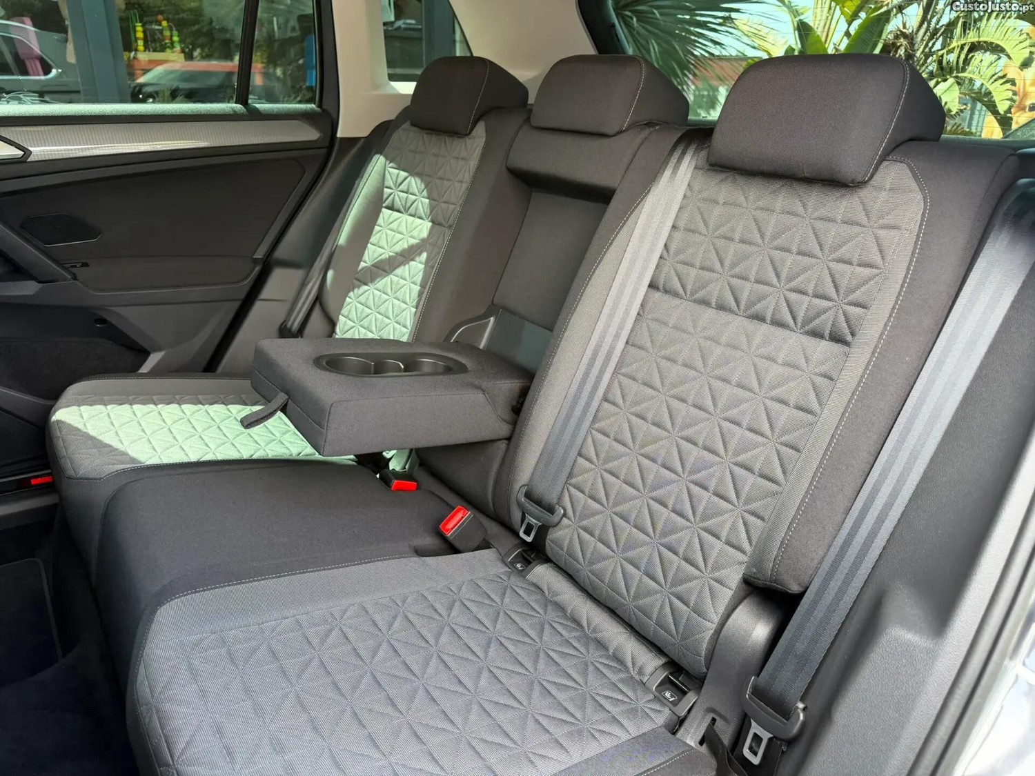 Volkswagen Tiguan 1.4 TSI eHybrid Life DSG — fotografia 15