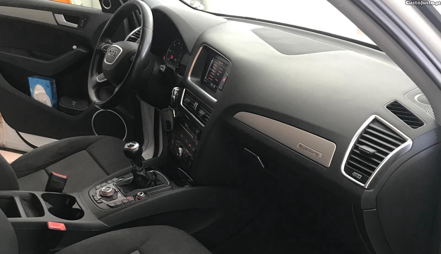 Audi Q5 2.0 TDI Quattro — fotografia 4