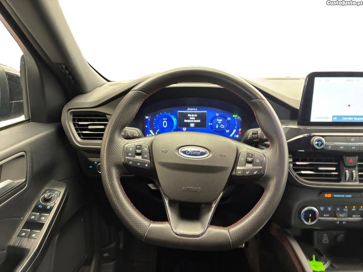 Ford Kuga 2.5 FlexiFuel FHEV ST-Line — fotografia 6