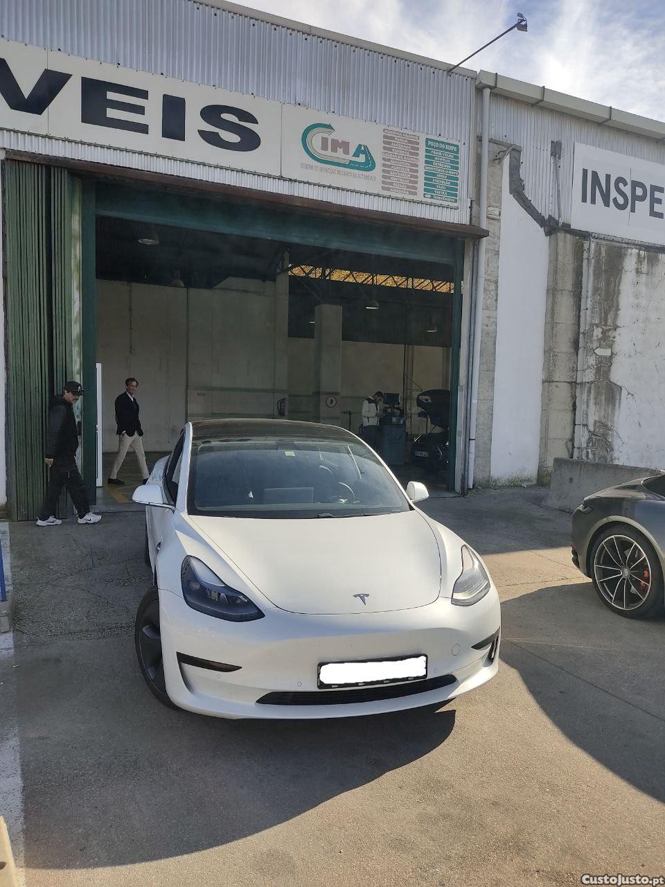 Tesla Model 3 Long Range AWD Dual motor IVA Dedutivel