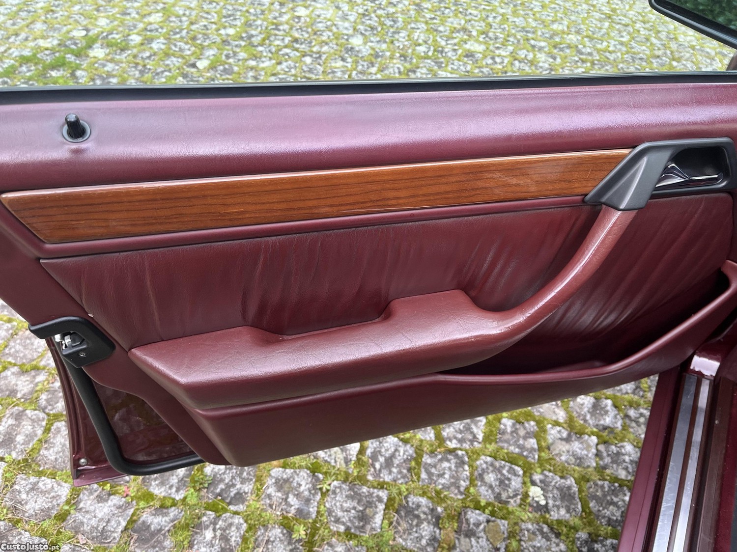 Mercedes-Benz 300 Turbo Diesel (W124) — fotografia 5
