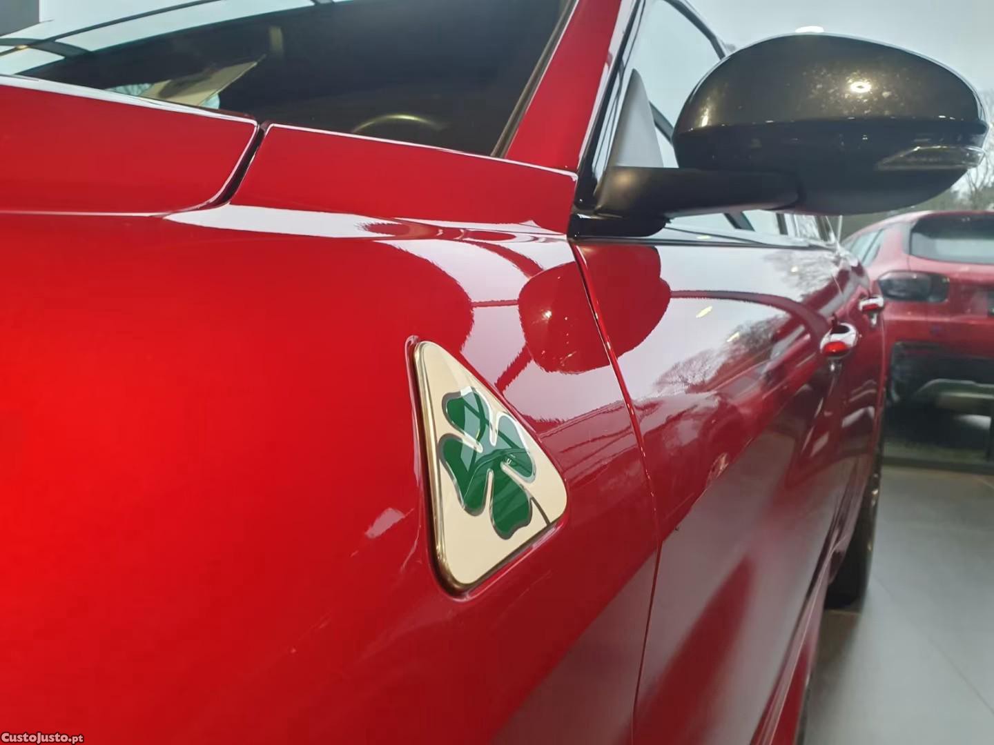 Alfa Romeo Giulia 2.9 Bi-Turbo Quadrifoglio AT8 - 22 foto 2