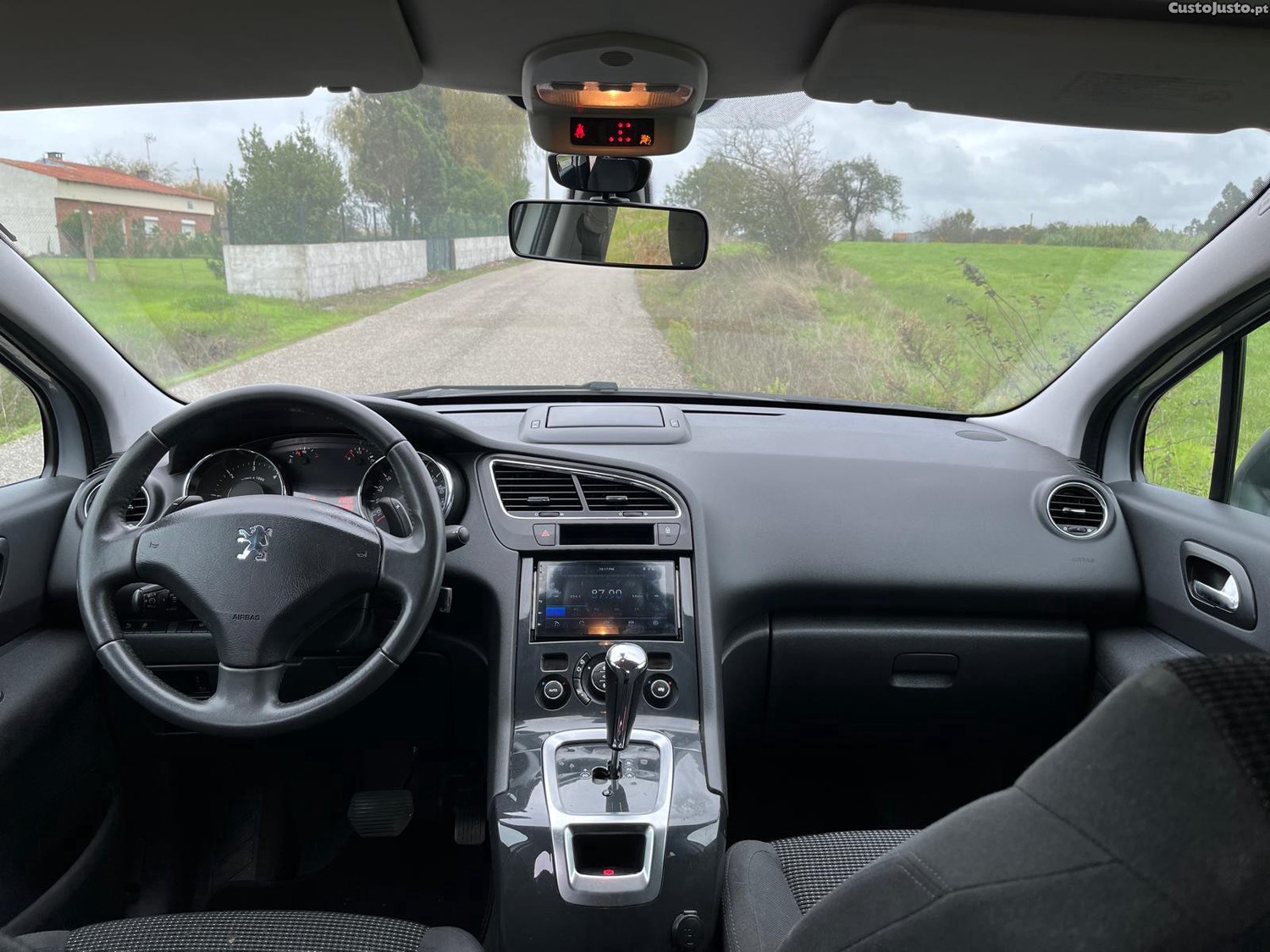 Peugeot 5008 1.6 hdi — fotografia 7