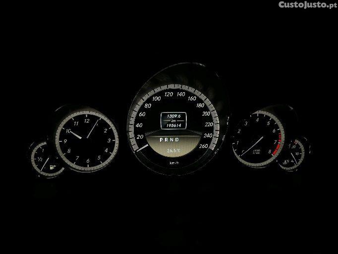 Mercedes-Benz E 200 E200 — fotografia 9