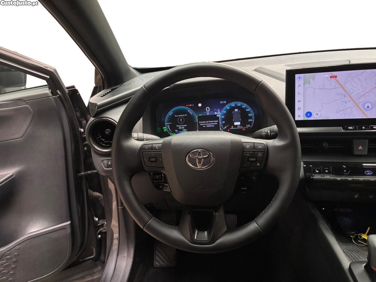 Toyota C-HR 2.0 HDF Plug-in Design — fotografia 6