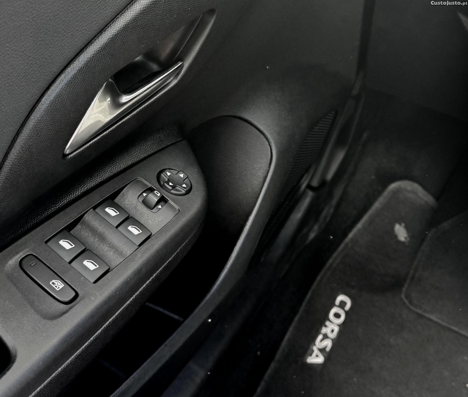 Opel Corsa -e YES — fotografia 11