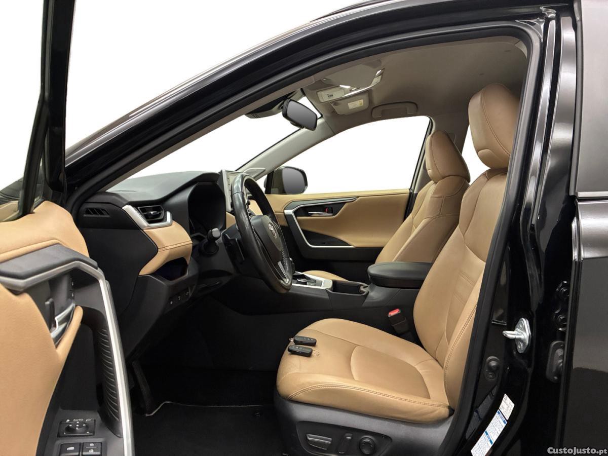 Toyota RAV4 2.5 Hybrid Dynamic AWD-i — fotografia 7