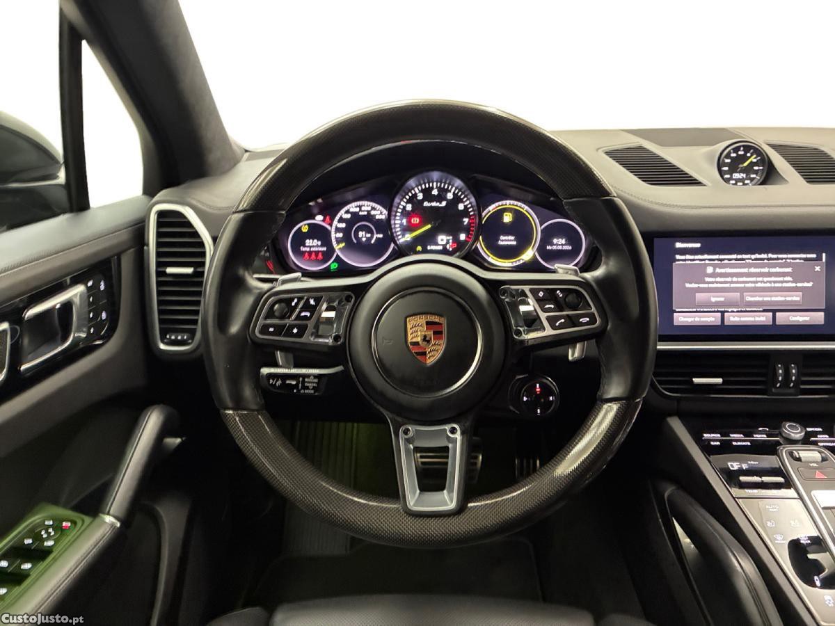 Porsche Cayenne Turbo S E-Hybrid - 23 — photo 5