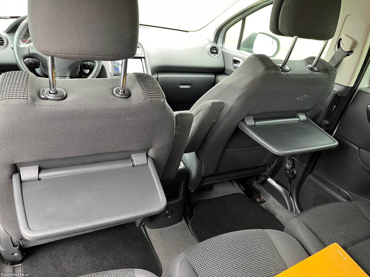 Peugeot 5008 1.6 hdi — fotografia 6