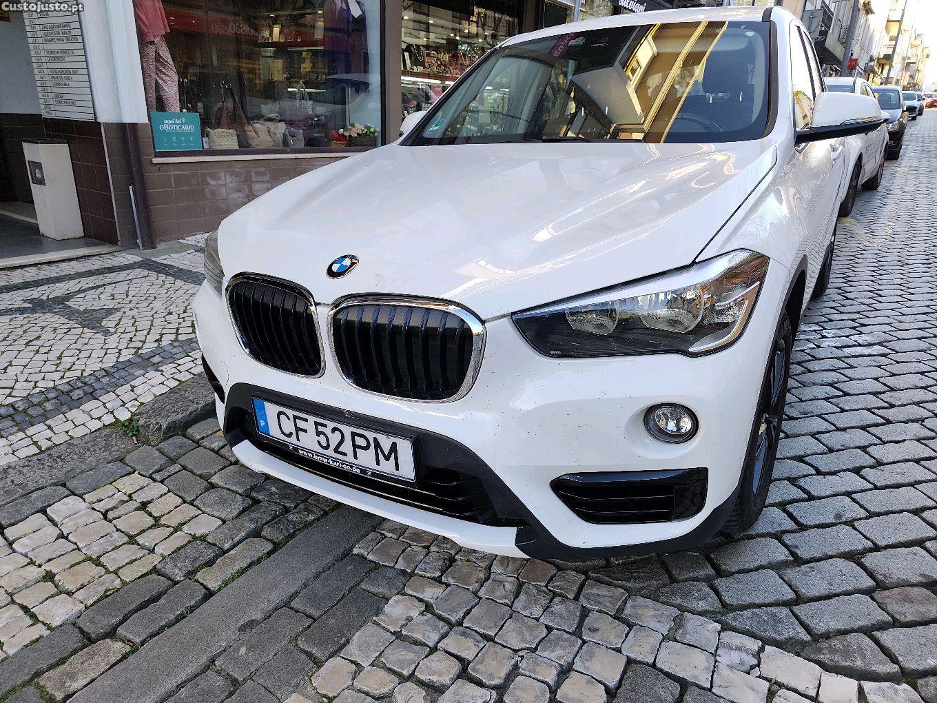 BMW X1 2.0 Sport Bi-Turbo — fotografia 9