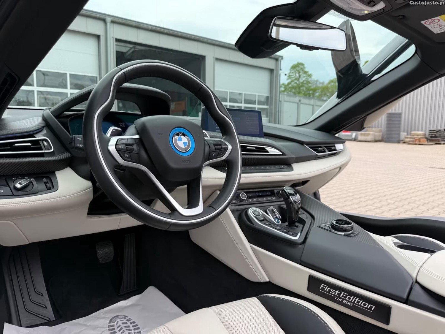 BMW i8 Roadster First Edition — fotografia 4