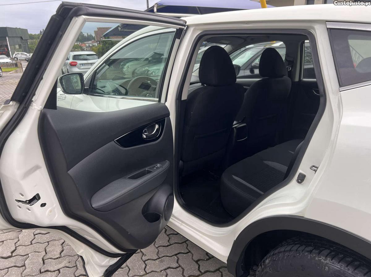 Nissan Qashqai 1.5 Business Edition — fotografia 7
