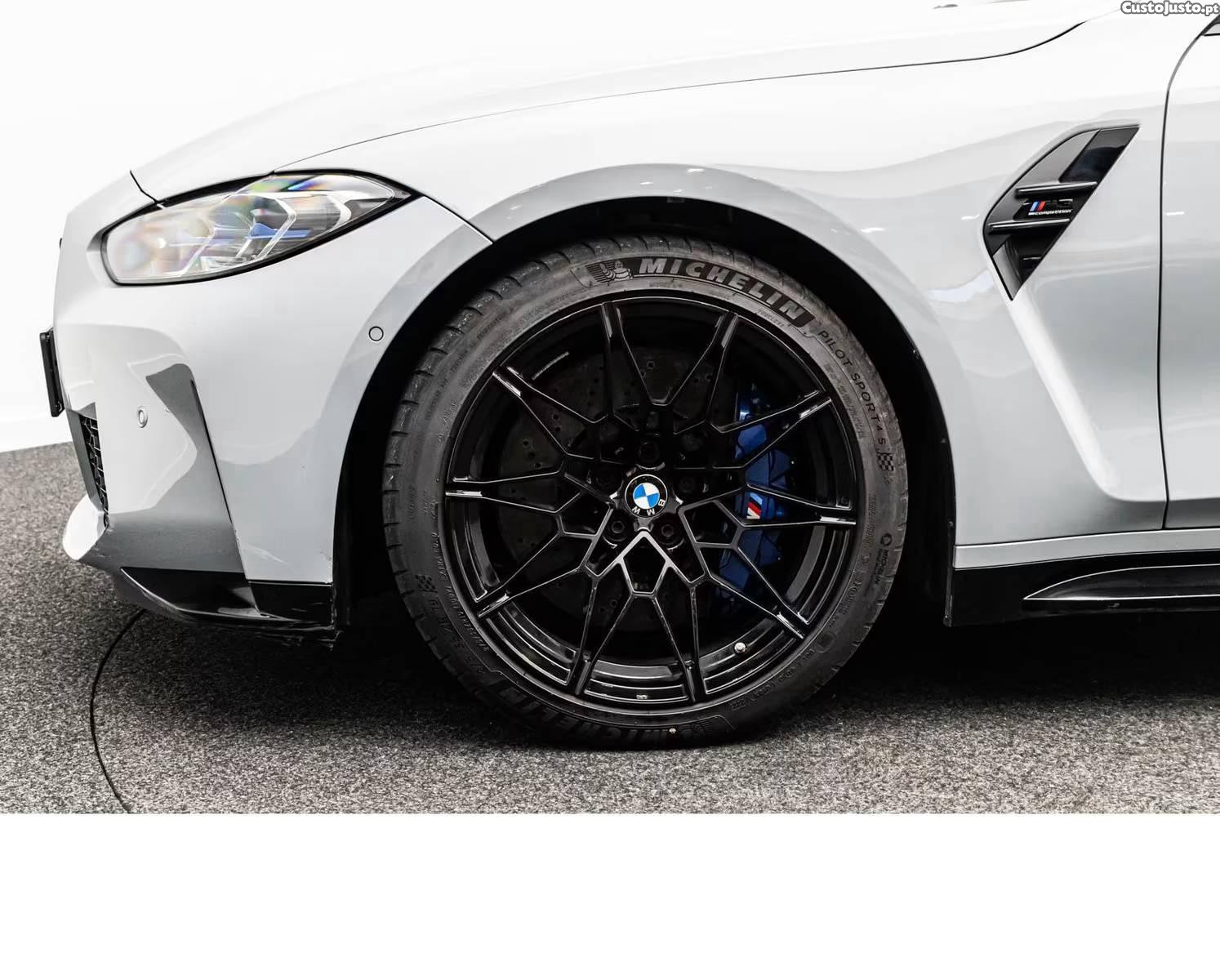 BMW M3 Competition xDrive — fotografia 22