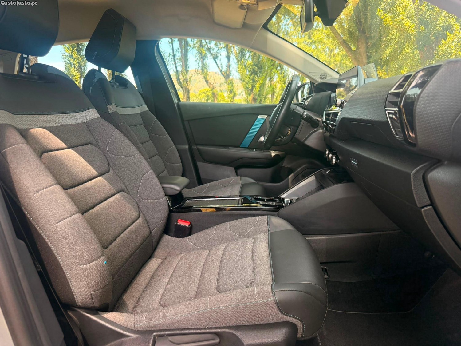 Citroën e-C4 50 kWh Feel Pack — fotografia 19