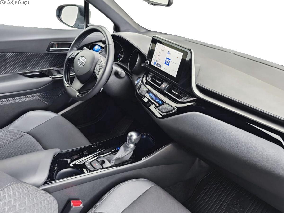 Toyota C-HR 1.8 Hybrid Square Collection — fotografia 11