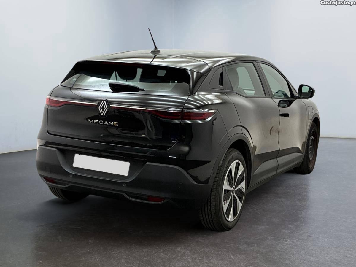 Renault Mégane E-Tech ER EV60 Super Charge Evolution — fotografia 10