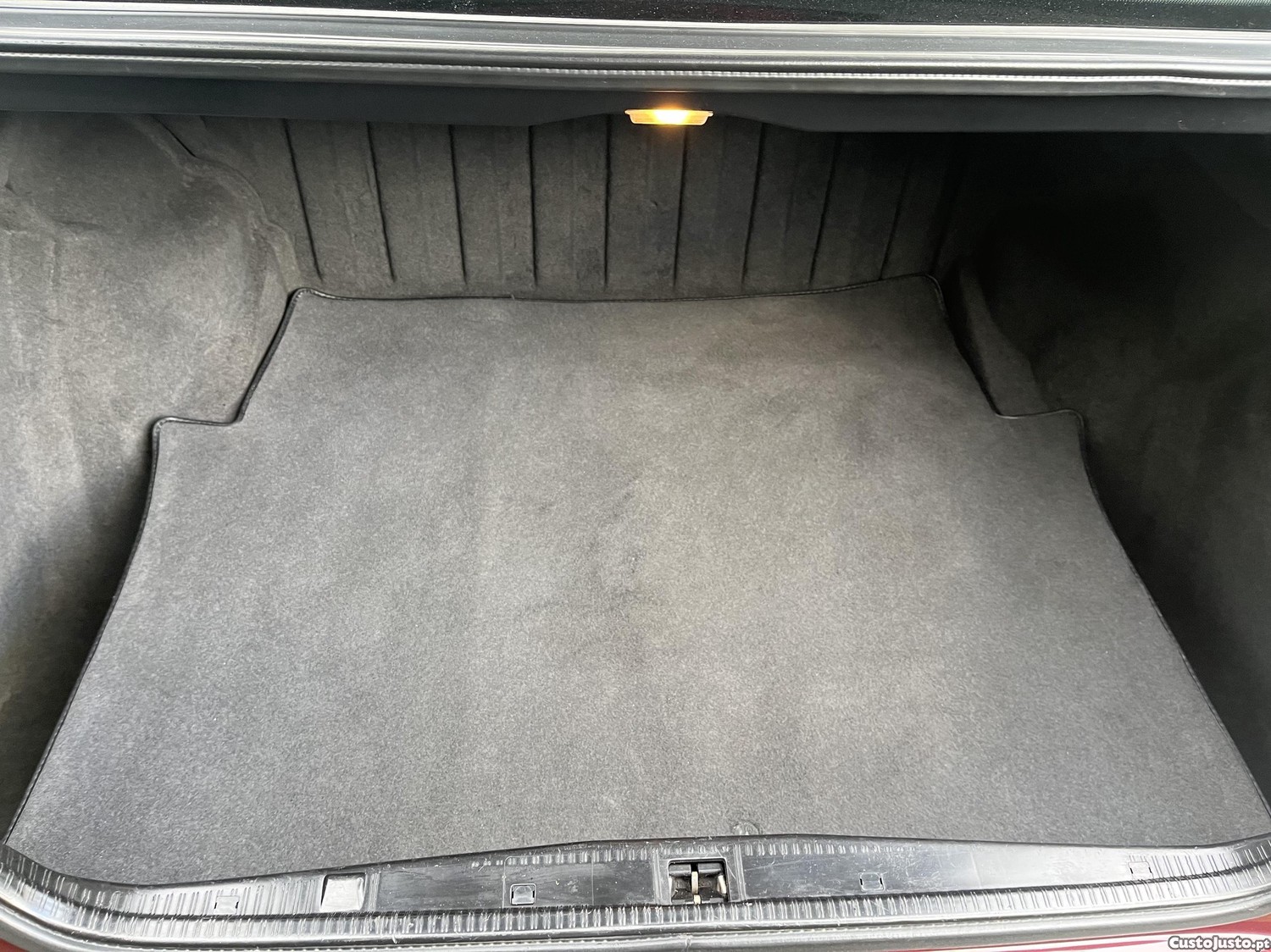 Mercedes-Benz 300 Turbo Diesel (W124) — fotografia 3